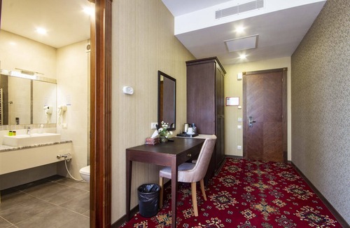 Avlabari Hotel | Sota Metekhi Hotel