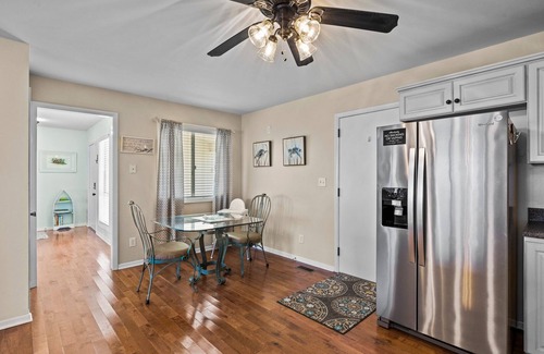 Carteret County House | SOUNDFRONT HOME IN BEAUFORT – 3BD/2BA WITH PRIVATE DOCK