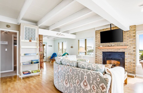 South Bethany House | South Bethany House w/360-Degree Water Views of Canal/Bay - Walk to the Beach