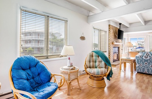 South Bethany House | South Bethany House w/360-Degree Water Views of Canal/Bay - Walk to the Beach
