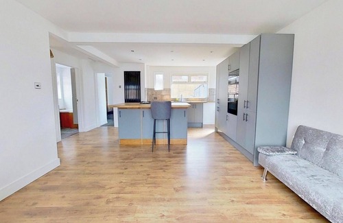 Sompting House | South Downs Retreat