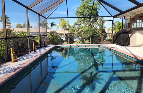 South Gulf Cove House | South Gulf Cove Canal 3 Bdrm Home w a Private Pool