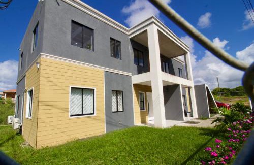 Vieux Fort Quarter Apartment | South Häus