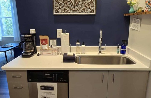 Bayfield Apartment | South Shore Condo @ Bayfield Guest House
