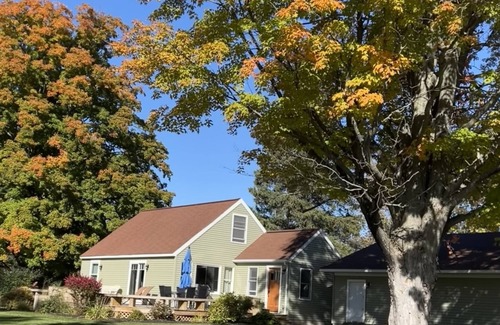 Benzonia House | South St Bungalow~ Great outdoor space with large private deck and yard!