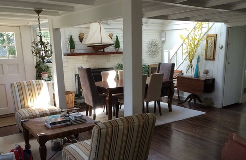 North Sea Cottage | Southampton Bay Beach Charming Family Vacation House - free sandy beach access