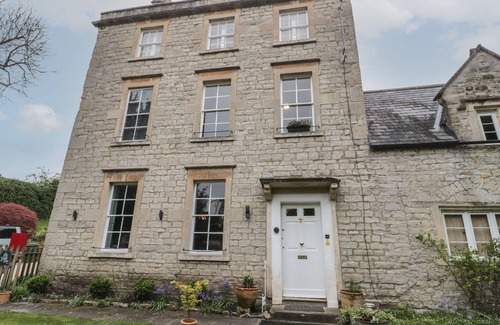Newton St Loe Cottage | SOUTHBANK, pet friendly, character holiday cottage in Bath