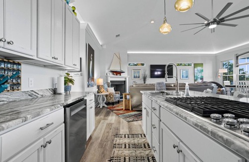 Henderson Point House | Southern Beach Beauty | 2 Min Walk to Sand