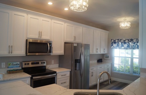 Falcons Glen House | Southern Exposure Home-Salt Water Pool-Players Club