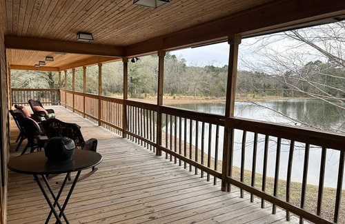 Newton House | Southern Treasures Retreat