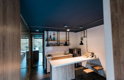 El Poblado Apartment | Soy Local Provenza