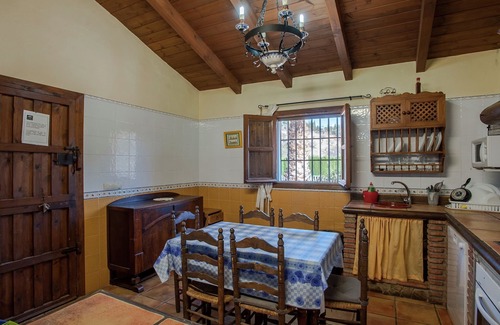 Antequera Cottage | Spacious Cottage with Pool