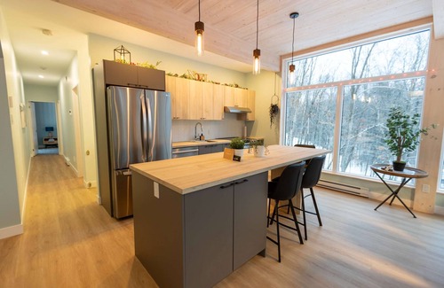 Argenteuil Regional County Municipality Ski Chalet | Spa & Absolute Comfort - Le RuissO