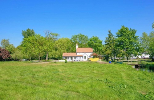 Stamford House | SPA Cottage With Mineral Water, SPA Cottage With Mineral Water