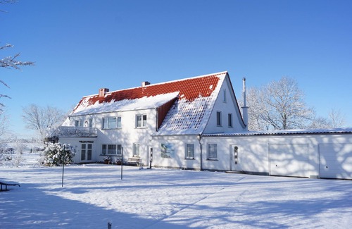 Bergen auf Ruegen Apartment | Spacious apartment for up to 5 people centrally on the island of Rügen