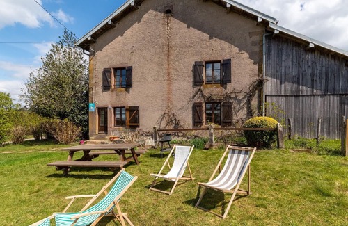 Fougerolles-Saint-Valbert Cottage | Spacious renovated house with WIFI, perfect for families
