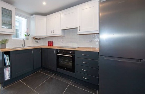 Portobello House | Spacious 1 BDR Cottage Portobello Dublin
