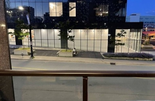 Downtown Halifax Apartment | Spacious 1 Bed, Balcony & Parking Downtown Halifax