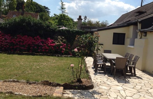 Amboise Cottage | Spacious 18th century house, Loire Valley UNESCO heritage