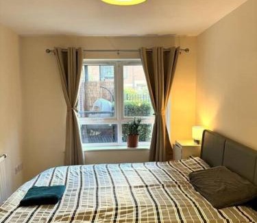 London Borough of Bromley Apartment | Spacious 1BD Orpington Flat, 20 min to Central LDN