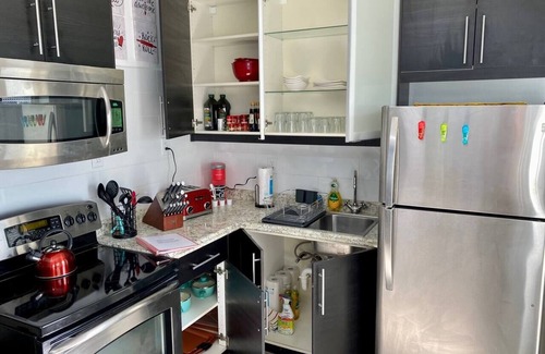 Poinsettia Heights Apartment | Spacious 1BR, Central AC, Real Desk & Office Chair