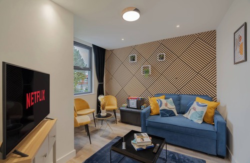 Enfield Highway Condo | Spacious 2-bedroom condo - Sleeps 5 - Free WiFi - Free Parking