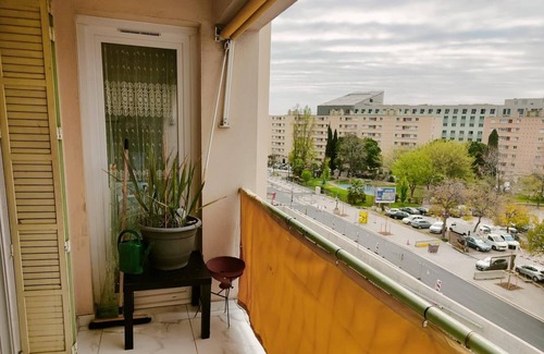 Saint-Augustin Apartment | Spacious 3-bedroom apartment with balcony