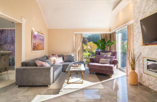 Helmsange Apartment | Spacious 3 Bedroom Home with Terrace and Free Parking