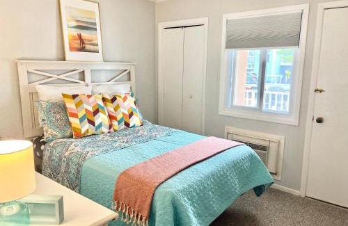North Ocean City House | Spacious 3-Bedroom Ocean Block Condo in North Ocean City Steps to the Beach