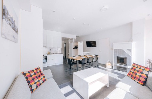 Sirkka Apartment | Spacious 3BR Holiday Apt with Sauna & Free Parking