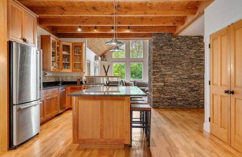 Richmond House | Spacious 3BR Mountain Retreat w/Sauna & Gym, Near Stowe, Burlington, Sugarbush