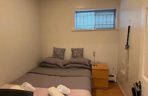 Hastings House | Spacious 3BR with Full Kitchen a n dFast Wi-Fi