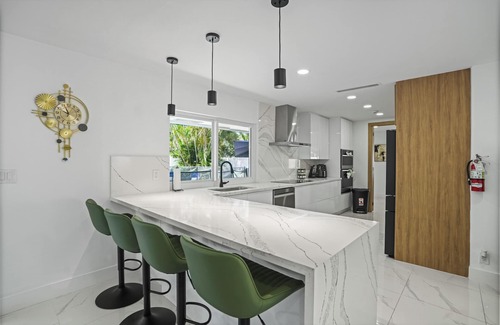 Imperial Point House | Spacious 4-bedroom house in lovely Fort Lauderdale with pool and near beach