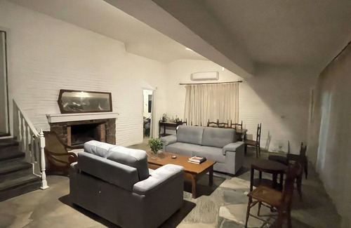 Punta del Este House | Spacious 4-bedroom house with WiFi, AC in amazing Punta del Este