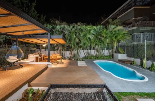 Jaco House | Spacious 4-Bedroom with Private Pool and BBQ Patio