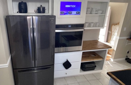 Warner Robins House | Spacious 4 Bedroom home that sleeps up to 8 guest