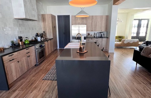 Fort Valley House | Spacious 4-bedroom house. Super quiet. close to snowbowl. Hour from Grand Canyon