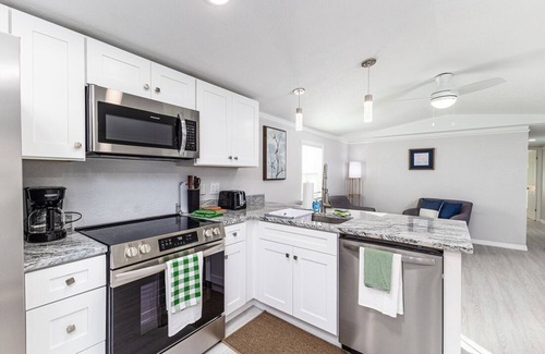 Polk City House | Spacious 4-bedroom house in fantastic Polk City with WiFi