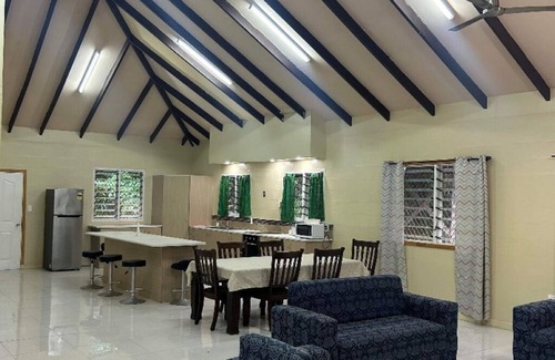 Apia House | Spacious 4-bedroom house in Tiapapata Heights overlooking a beautiful forest