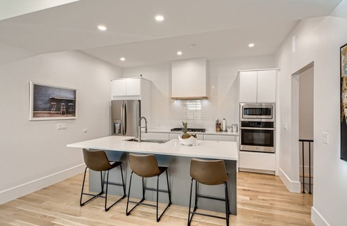 Speer House | Spacious 4-bedroom house in Denver!
