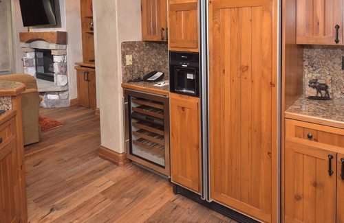 Beaver Creek Condo | Spacious 4 Bedroom + Loft 4.5Ba Condo- Ski in/out