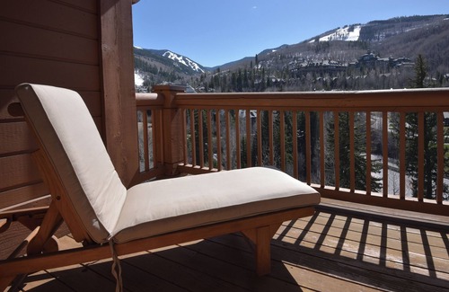 Beaver Creek Condo | Spacious 4 Bedroom + Loft 4.5Ba Condo- Ski in/out