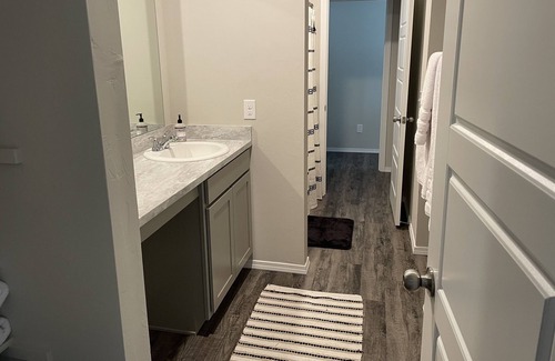 Stillwater House | Spacious 4 bedroom OSU family home minutes from campus.