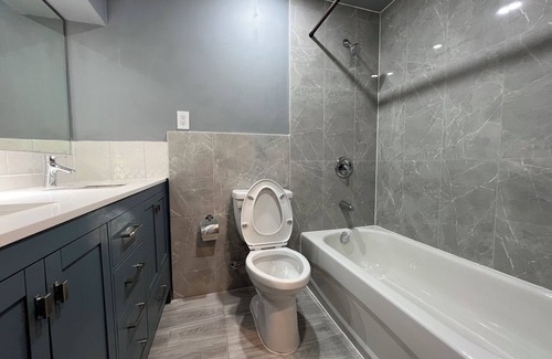 Colborne House | Spacious 4-Bedroom Retreat Near Presqu'ile Park