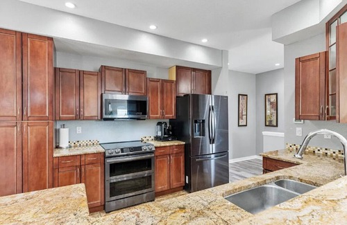 Florissant Resort | Spacious 4b/3b Resort Home w/Indoor Pool, Sauna & Fitness room, Lake George, CO