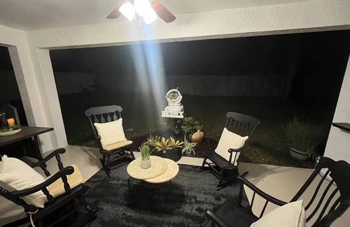 Spring Hill House | Spacious 4BR/2BA Home in Spring Hill – Family-Friendly, Near Beaches & Springs