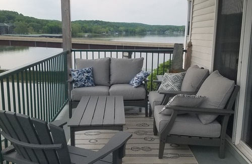 Camdenton Condo | Spacious 4BR w/Loft Condo with great lake view