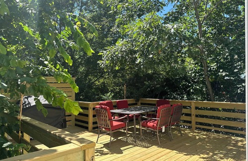 Mechanic Falls House | Spacious 5-bedroom house in fabulous Mechanic Falls with AC, fitness room
