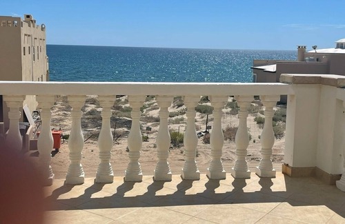 Puerto Penasco House | Spacious 5-bedroom house with AC, WiFi in delightful Playa Encanto