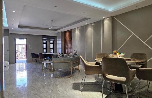 Legazpi Apartment | Spacious 5-bedroom, 4-bath townhouse in Legazpi City